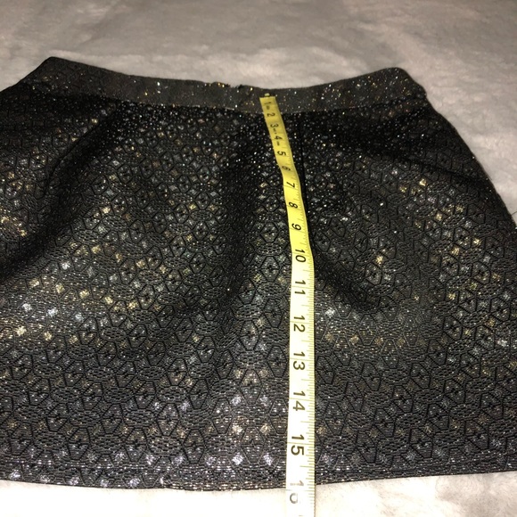 Old Navy Skirt Black with Metallic Design Chic - Picture 10 of 11